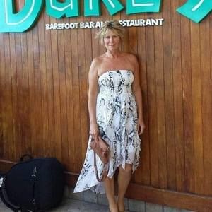 Meet your Posher, Sally